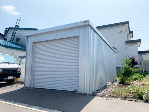 両袖付きで内部広々！